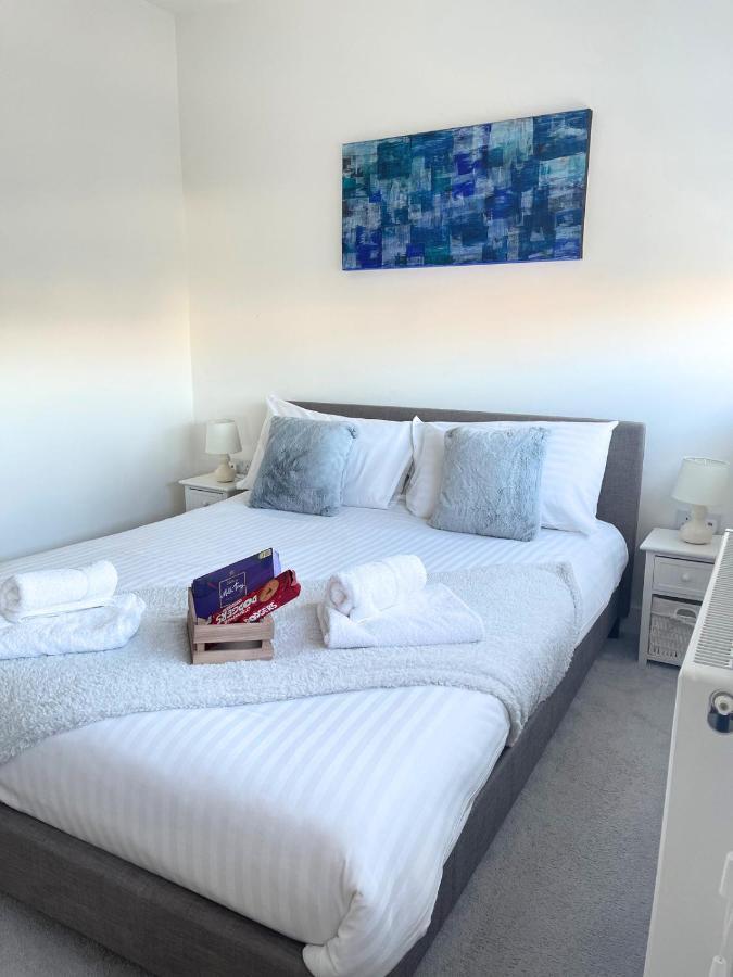 Diamond Penthouse: Centre Oasis With Stunning Views Apartment